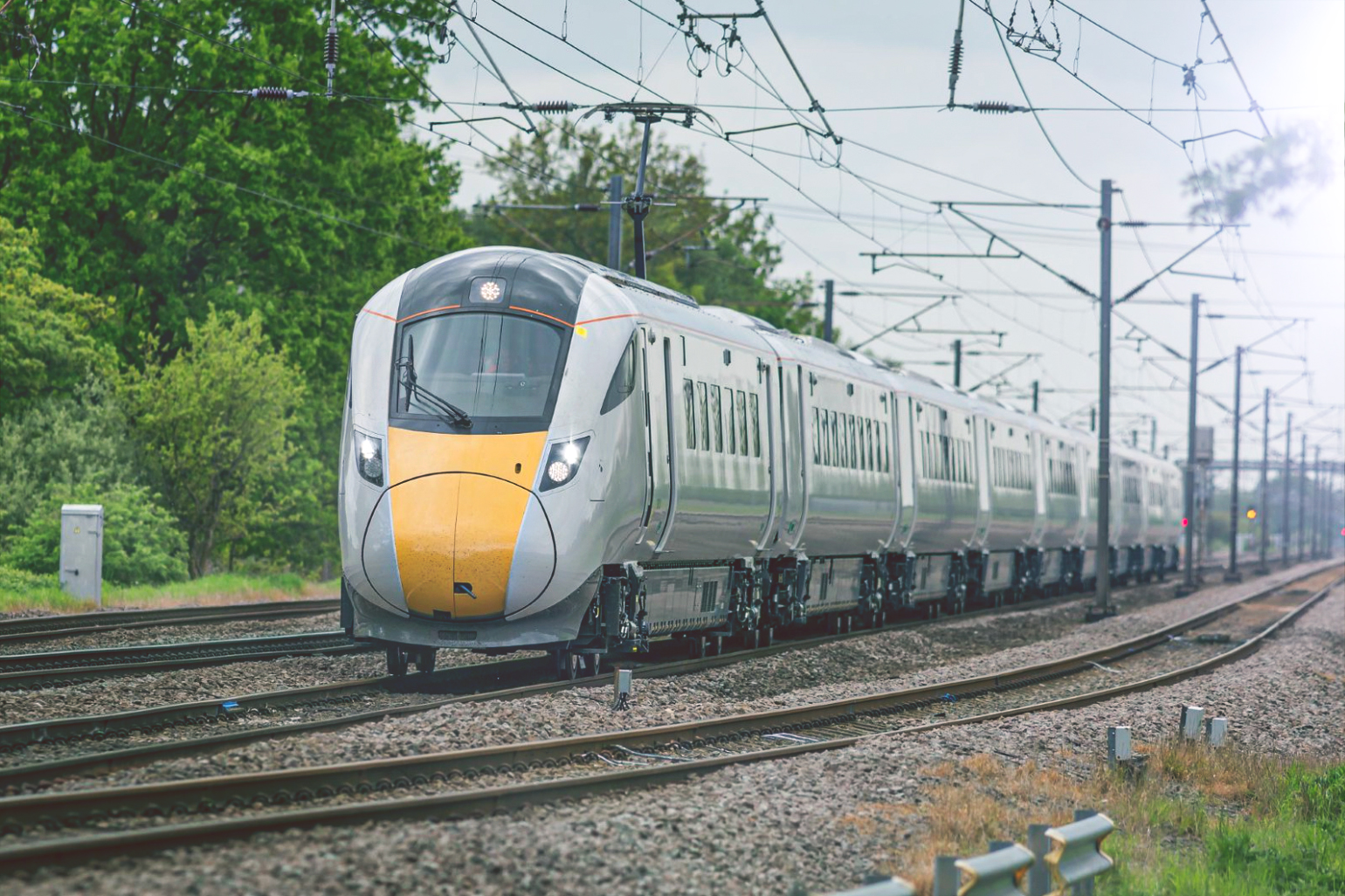 AT300 Intercity 03 (1)