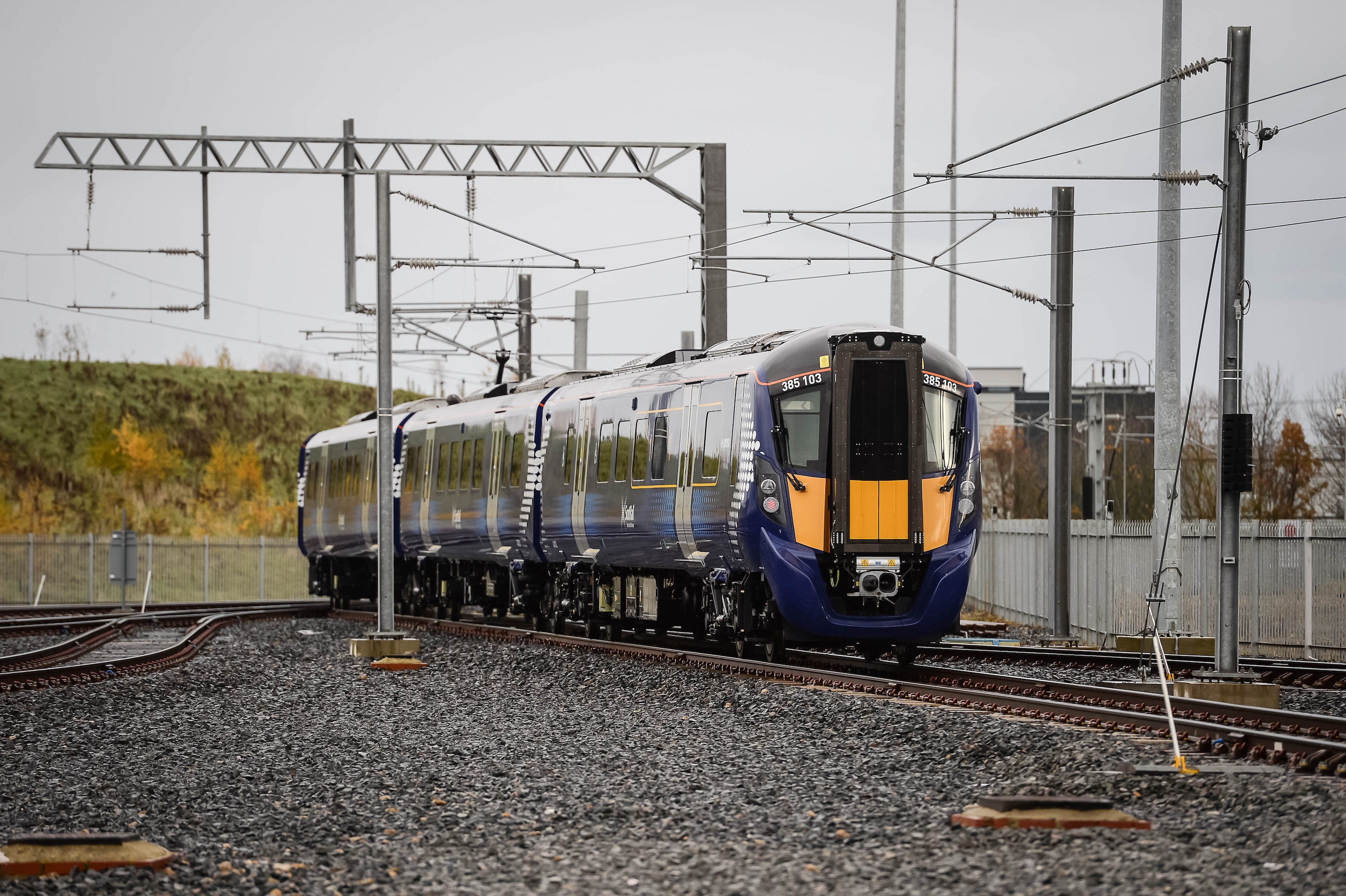 hitachi―rail Hitachi ZX490LCH-7 proves popular with Portuguese quarries