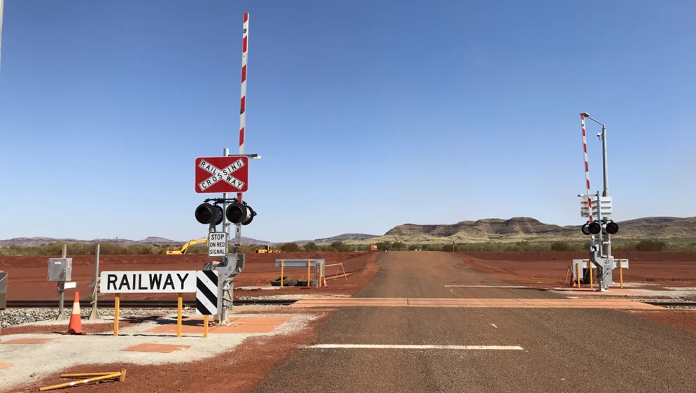 Railway Traffic Automation - Railway Traffic Automation - Iskra